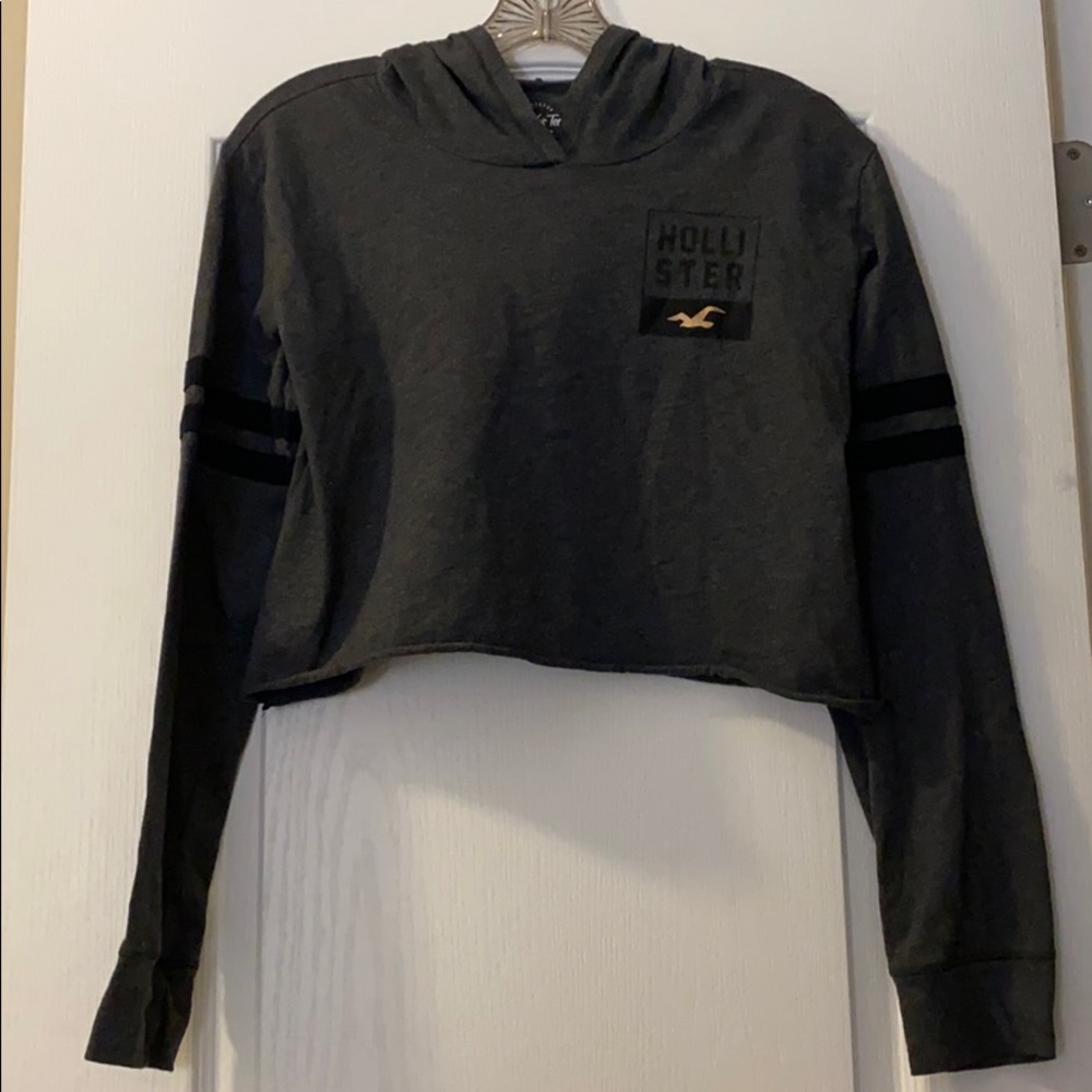 dark grey size small crop top hoodie